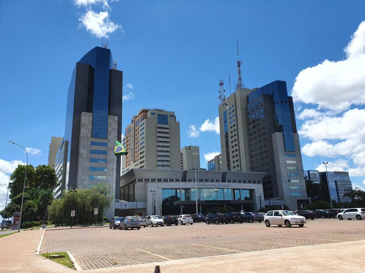 Flat Parque Da Cidade Brasília Eksteriør billede